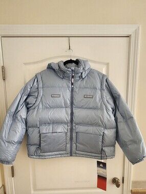 NWT MadHappy Columbia Silver-Blue Womens Hooded Puffer Jacket. Convert To A Vest